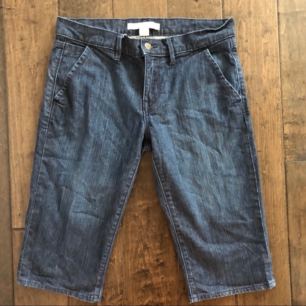 Old Navy women’s Bermuda short